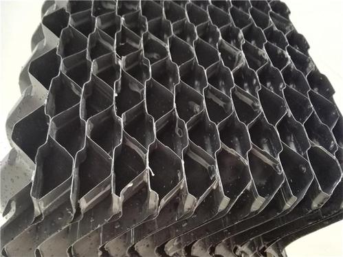 冷卻塔填料的厚度是多少？