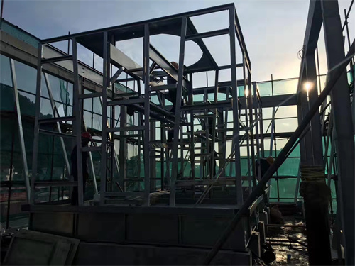 選擇密閉式冷卻塔時(shí)應(yīng)考慮哪些因素(800噸密閉式冷卻塔哪個(gè)品牌好)