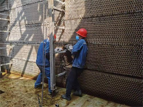 不銹鋼冷卻塔--玻璃鋼冷卻塔的應(yīng)用(河南高溫工業(yè)型玻璃鋼冷卻塔定制)