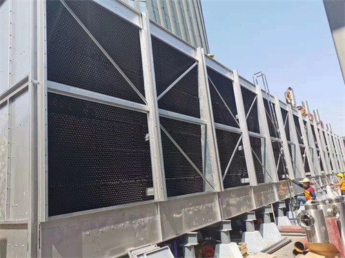 工業(yè)冷卻塔底盤漏水的原因及修補方法(冷卻塔底部漏水怎么維修)