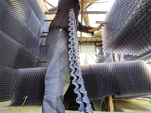 工業(yè)冷卻塔散熱不好的原因,冷卻塔散熱原理