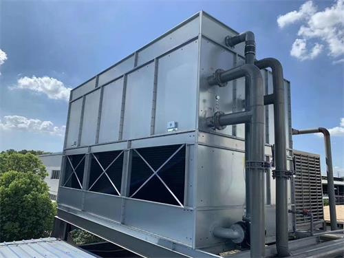 冷卻塔和冷水機(jī)之間的區(qū)別(冷卻水塔與冷水機(jī)的關(guān)系)(冷水機(jī)和冷卻塔區(qū)別)