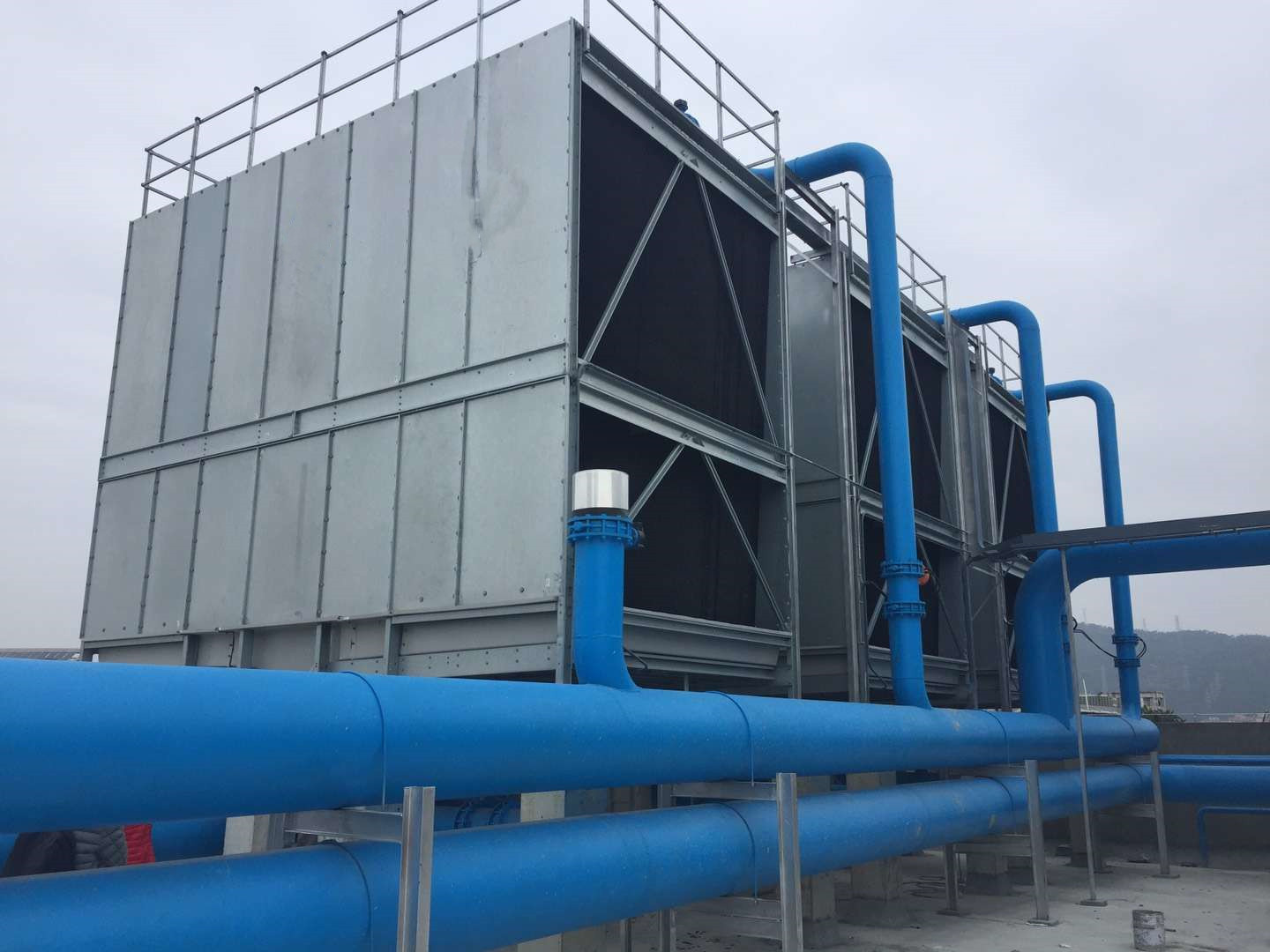 大廈冷卻塔降噪(深圳冷卻塔降噪)