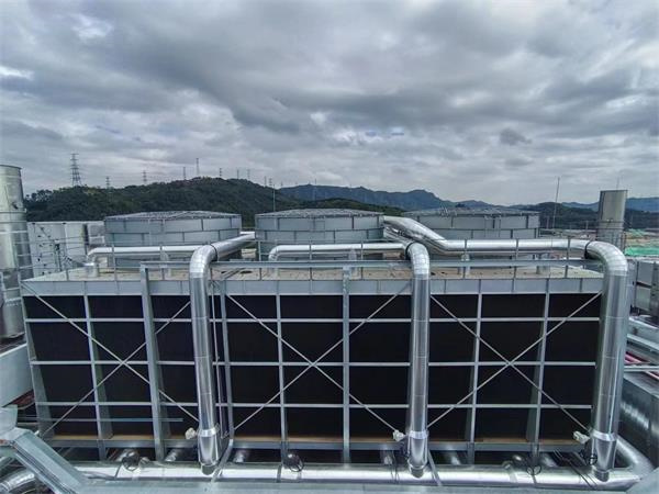 有風(fēng)機(jī)冷卻塔與無風(fēng)機(jī)冷卻塔的區(qū)別,冷卻塔風(fēng)機(jī)扇葉角度調(diào)整