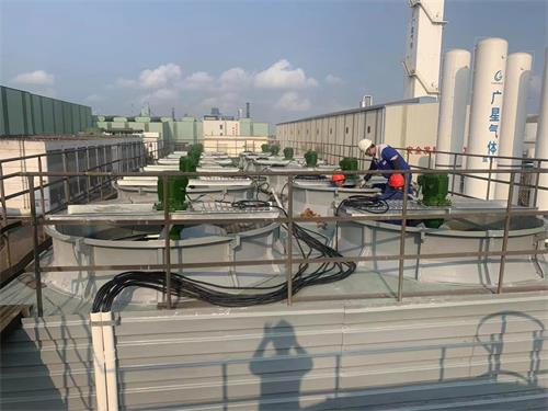 工業(yè)冷卻塔的優(yōu)勢 工業(yè)冷卻塔的優(yōu)勢